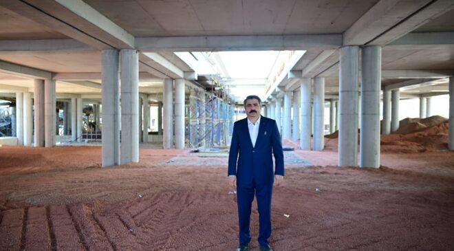 Yıldırım Yavuzselim Kapalı Pazar Yeri Alanında Yol Yarılandı