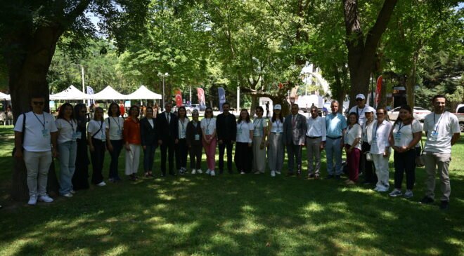 Bir Şehir Bin Derslik Bursa Şenliği ile Öğrenciler Bursa’nın Kültürel Mirasını Keşfetti