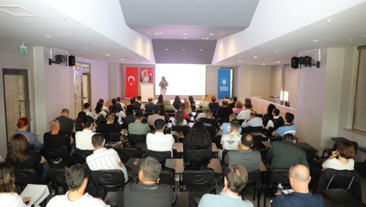 Büyükşehir Belediyesi Personeline Çevre ve Sıfır Atık Eğitimi