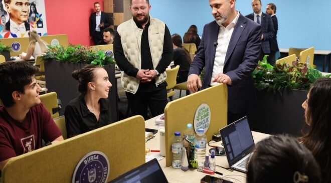 Büyükşehir Belediye Başkan Vekili Şahin Biba Öğrencilerle Buluştu