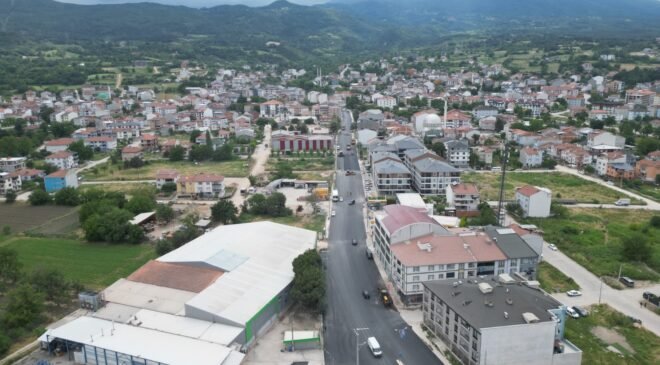 Büyükşehir Belediyesi İnegöl’ün Üstyapısını Yeniliyor