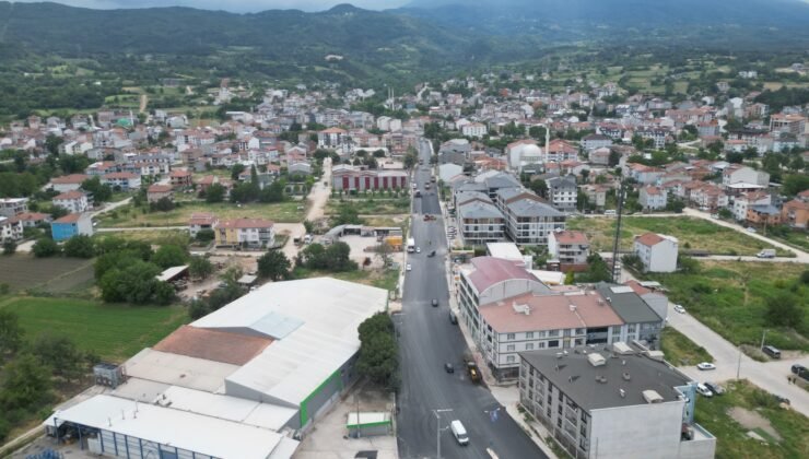 Büyükşehir Belediyesi İnegöl’ün Üstyapısını Yeniliyor