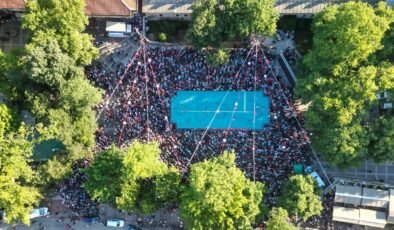 Bursa Milli Maçta Tek Yürek Oldu