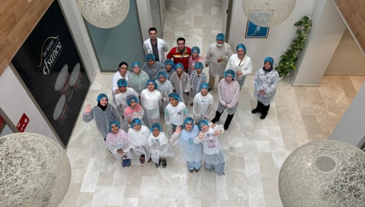 Bursa’lı Öğrenciler Süt Fabrikasını Gezdi