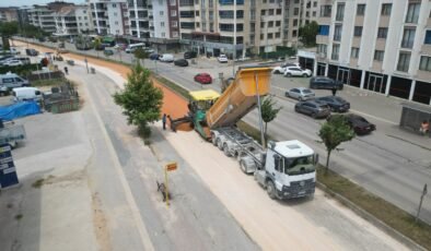 Büyükşehir Belediyesi Nilüfer’in Yollarını Yeniliyor