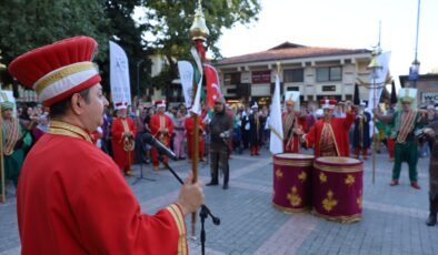 Mehter Sesleri Bu Kez Gazi Orhan Parkından Yükseldi