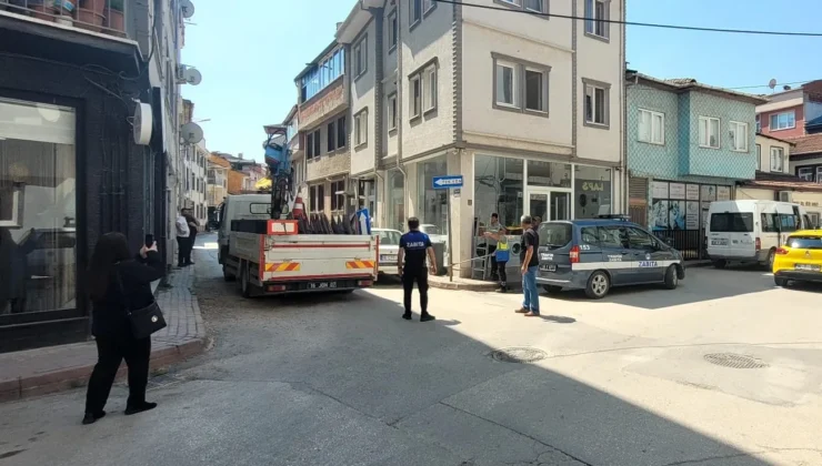 İnegöl’de Yeni Tek Yön ve Park Yasağı Düzenlemeleri Hayata Geçti
