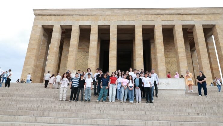 Osmangazi Belediyesi Öğrencilerin Motivasyonunu Artıran Gezi Düzenledi