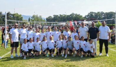 Osmangazi Sukaypark’ta Voleybol Şöleni