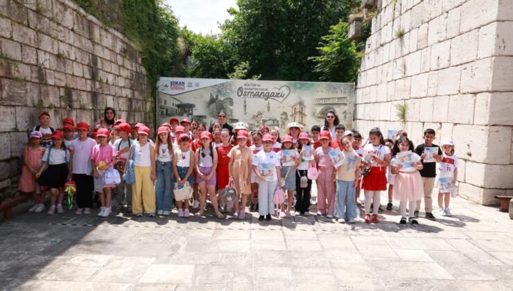Osmangazi’de Çocuklar Bursa’nın Tarihini Öğreniyor
