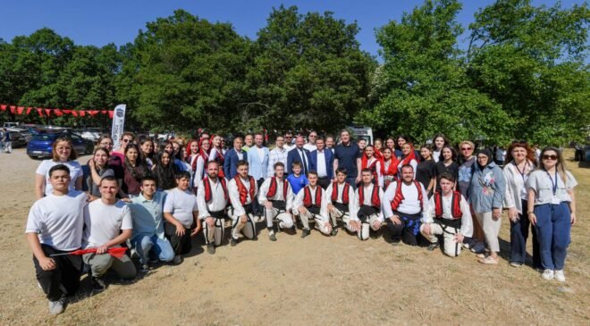 Osmangazi Belediye Başkanı Erkan Aydın RUMELİFED Pikniğinde Vatandaşlarla Buluştu