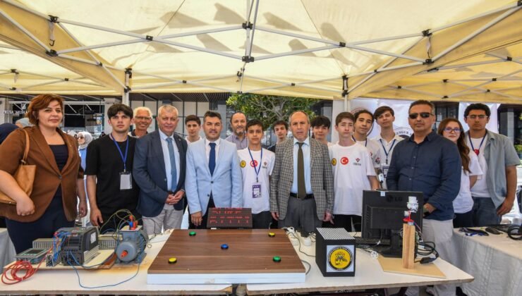 TÜBİTAK 4006-C Bilim Fuarı Festivali Osmangazi Meydanında Kapılarını Açtı