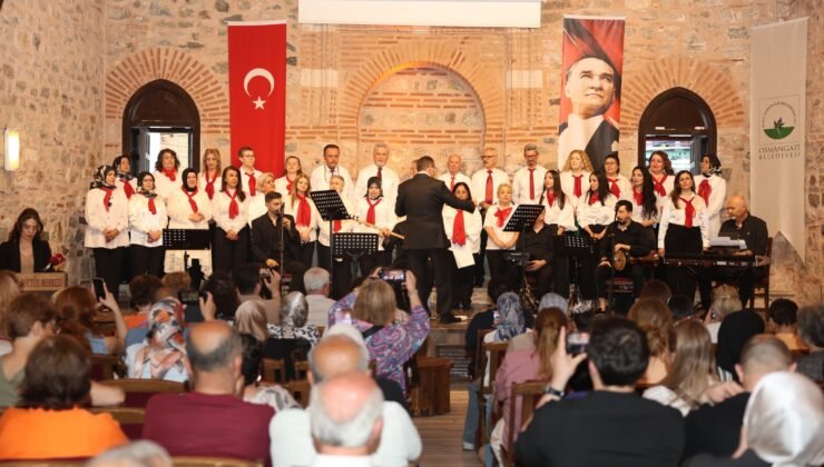 Osmangazi’de Türk Halk Müziği Topluluğundan Dönem Sonu Konseri