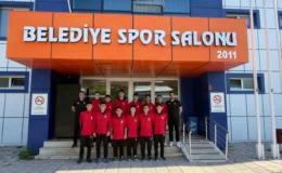 İnegöl Belediyespor Midi Erkekler Voleybol Takımı Türkiye Şampiyonası Finallerinde Yer Alıyor