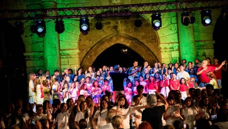 Nilüfer’in Koroları Kuzey Kıbrıs’ta Sahne Aldı