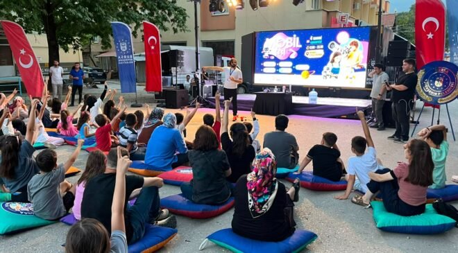 Bursa Orhaneli’de Mobilfest ile Bilim Dolu Gece