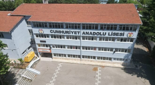 Eğitim Yuvaları Büyükşehir Belediyesi’yle Yenileniyor
