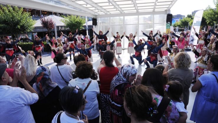 38. Uluslararası Halk Dansları  Rüzgarı Bursa’nın Dört Bir Yanını Sardı