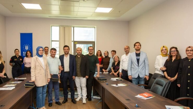 Büyükşehir Belediyesi’nden Personeline İngilizce Eğitimi