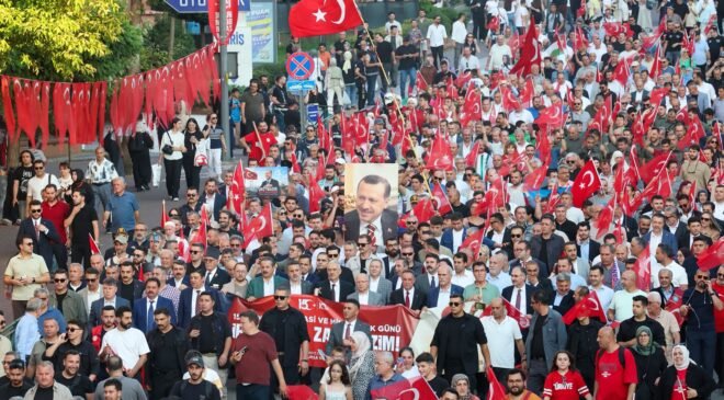 15 Temmuz Demokresi ve Milli Birlik Günü İhaneti Asla Unutulmayacak