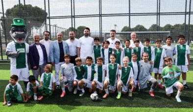 Büyükşehir Belediyesi’nden Bursaspor’un Geleceğine Yatırım