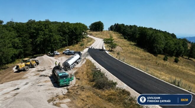 Büyükşehir Belediyesi Mustafakemalpaşa’nın Yollarını Yeniliyor