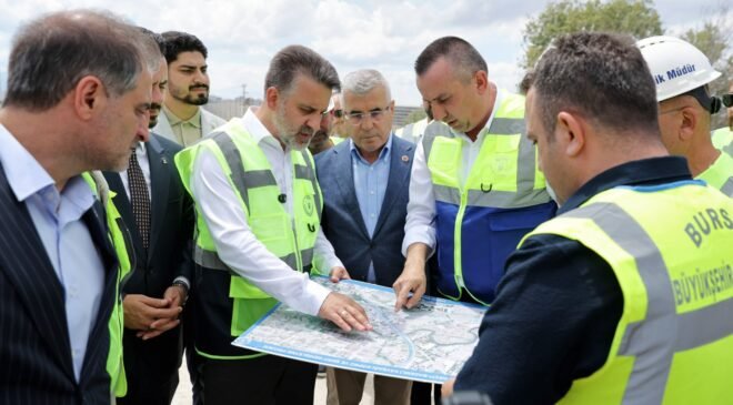 Büyükşehir Belediyesi Başkan Vekili Şahin Biba Mudanya Yolunda Ulaşımı Rahatlatacak Projeleri İnceledi