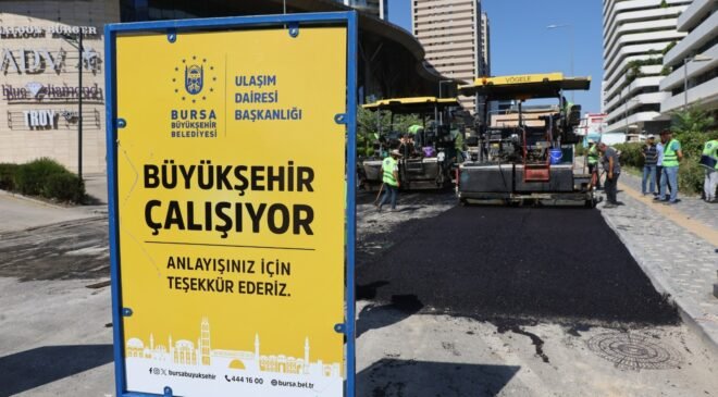 Büyükşehir Belediyesi’nden Akademi Caddesine Konfor Ayarı