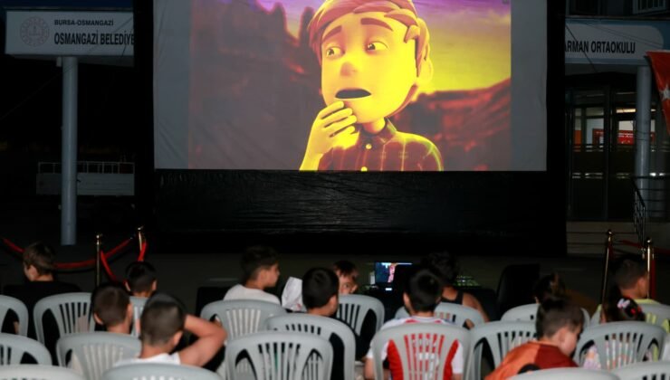 Osmangazi’de Yazlık Sinema Çocuklarla Buluşmaya Devam Ediyor