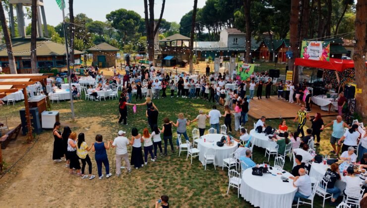 ÖZHAN Ailesi Geleneksel Piknikte Bir Araya Geldi