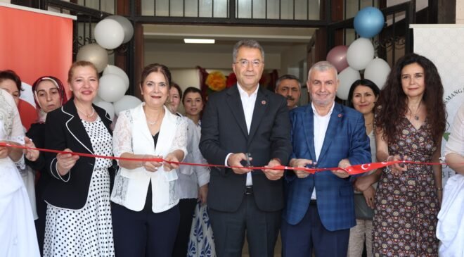 OSMEK Namık Kemal Kursiyerlerinden El Emeği Göz Nuru Yıl Sonu Sergisi
