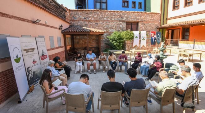 Osmangazi’de Gençler Ahmet Hamdi Tanpınar’ın İzinde Keşfetti