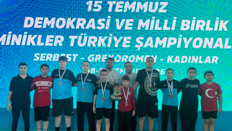 Güreşte Yıldırım Belediyespor Rüzgarı