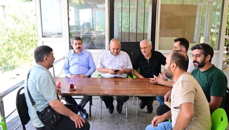 Yıldırım Belediye Başkanı Oktay Yılmaz Teleferik Mahallesi’ndeki Esnafla Buluştu