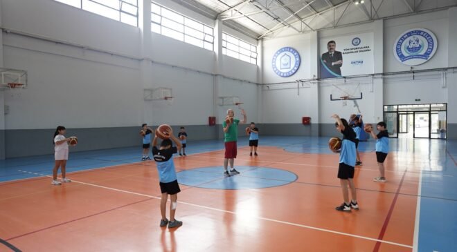 Yıldırım’da Yaz Okulları Coşkuyla Devam Ediyor