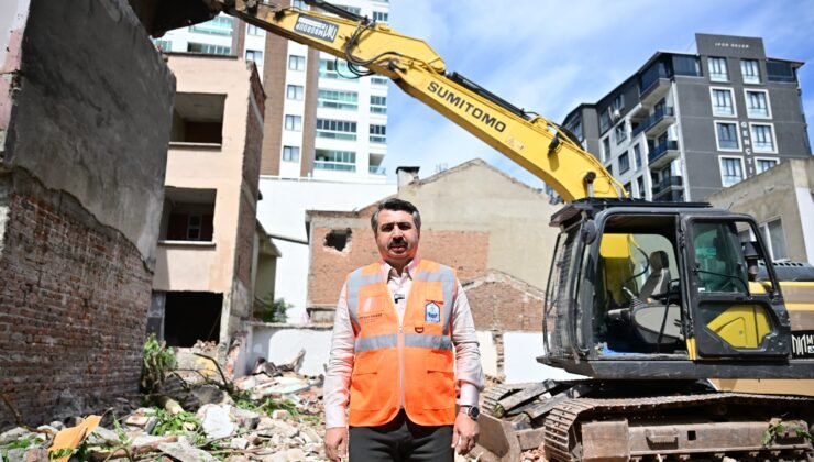 Sinandede Kentsel Dönüşümde İlk Kepçe Vuruldu
