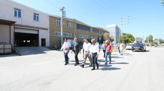İnegöl Cerrah’ta Veysel Karani Caddesine Sathi Kaplama Yapıldı