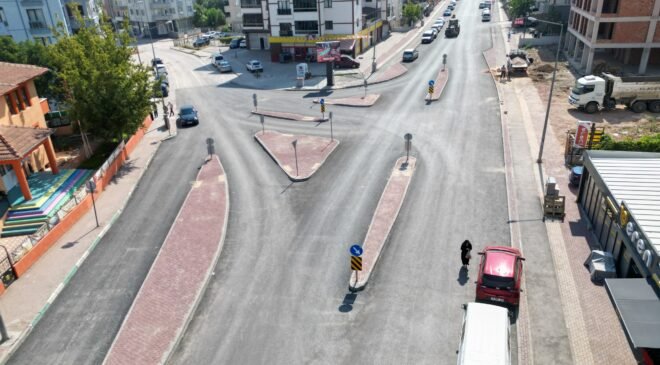 Kestel İlçesinde Eğitim Caddesi Baştan Sona Yenilendi