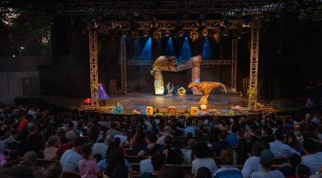 İlklerin Festivalinde Çocuklar Neşelii