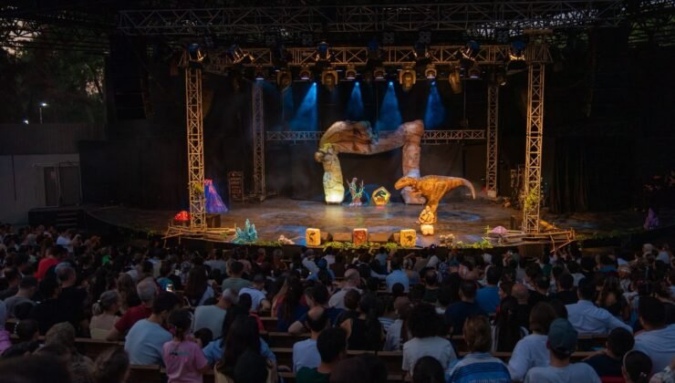 İlklerin Festivalinde Çocuklar Neşelii
