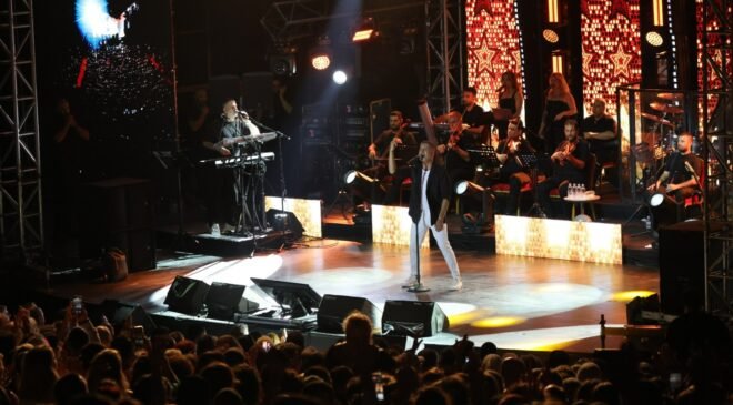 100 Bin Bursa’lı Sanatla Bir Araya Geldi