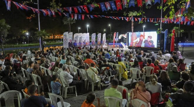 Kültürpark’ta Yeşilçam Sinema Akşamları “Neşeli Günler” Filmiyle Başladı