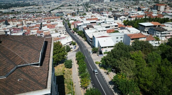 Büyükşehir Belediyesi Nilüfer’de Dumlupınar Caddesini Yeniledi