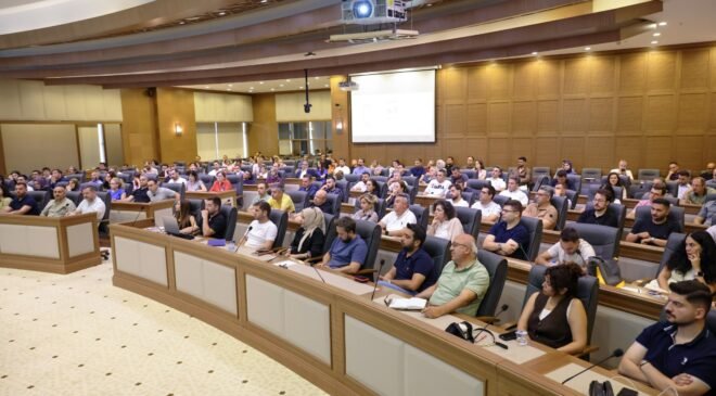Büyükşehir Belediyesi Personeline Kamu İhale Mevzuatı Eğitimi Düzenledi