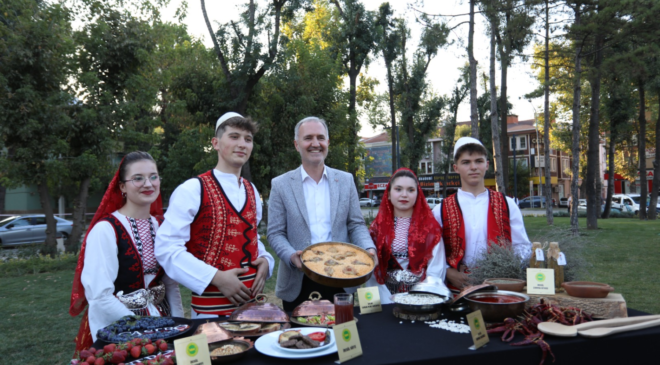İnegöl Gastronomi Festivali Yöresel Lezzetlerini Vitrine Çıkarıyor