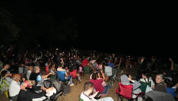 Yenişehir’de Binlerce İnsan Gözlerini Gökyüzüne Çevirdi