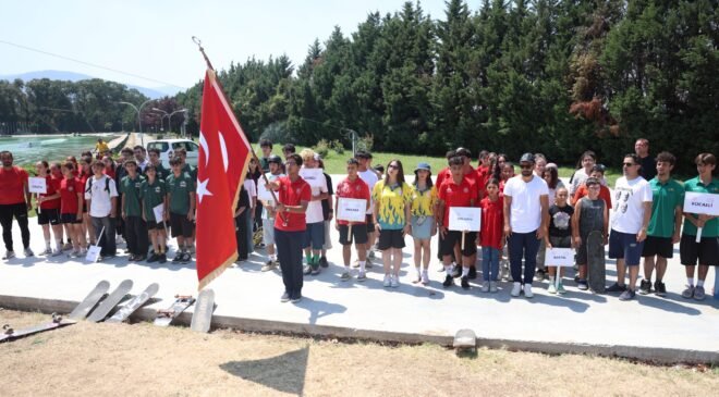 Osmangazi’de Geleceğin Milli Kaykaycıları Yarışıyor