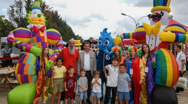 Osmangazi Belediye Başkanı Erkan Aydın Festivalde Çocukların Neşesine Ortak Oldu