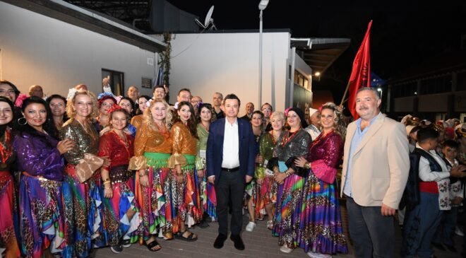 Osmangazi’de 20. Balkan Festivali Coşkusu Zirveye Çıktı