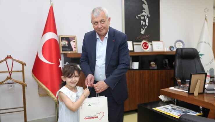 Osmangazi’de Minik Ellerden Büyük Dayanışma